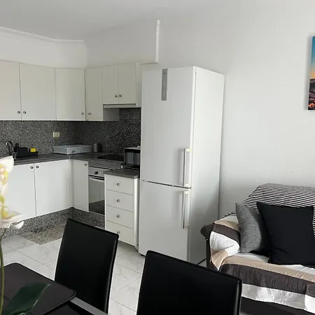 דירה Castle Harbour