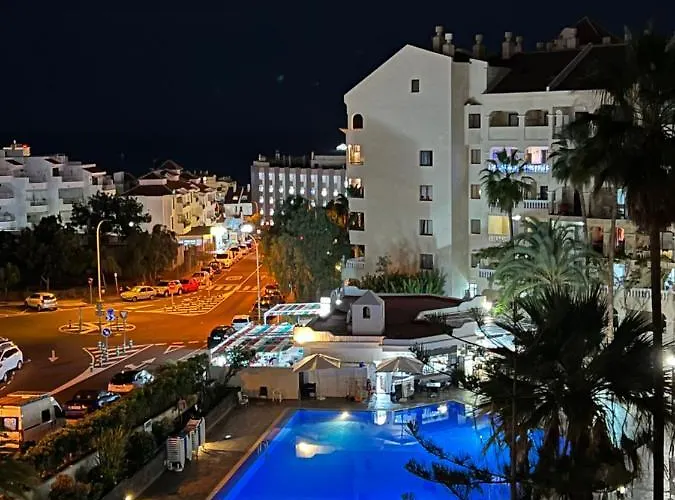 Castle Harbour لوس كريستيانوس