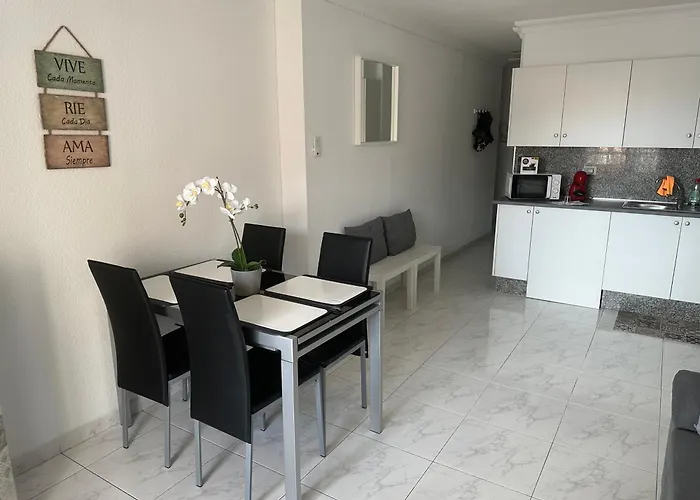 Castle Harbour لوس كريستيانوس