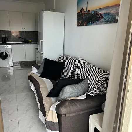 Castle Harbour Apartment Los Cristianos (Tenerife)