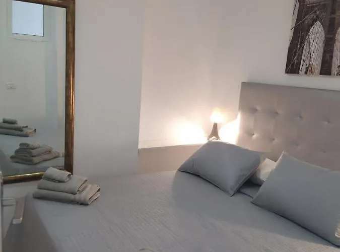 Castle Harbour Apartment