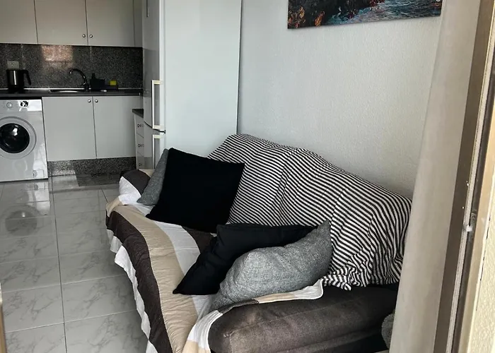 Castle Harbour Apartment Los Cristianos (Tenerife)